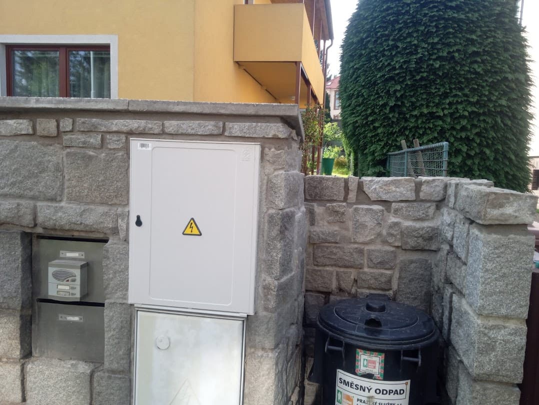 Hodinový manžel, ukázka realizace